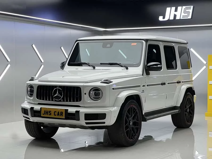 Mercedes Benz G-rated