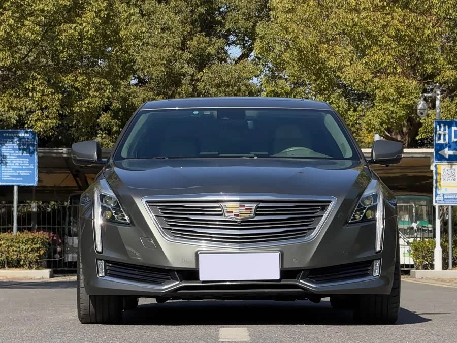 Cadillac CT6