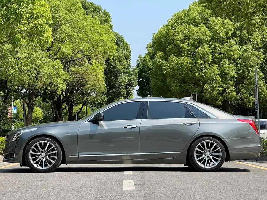 Cadillac CT6