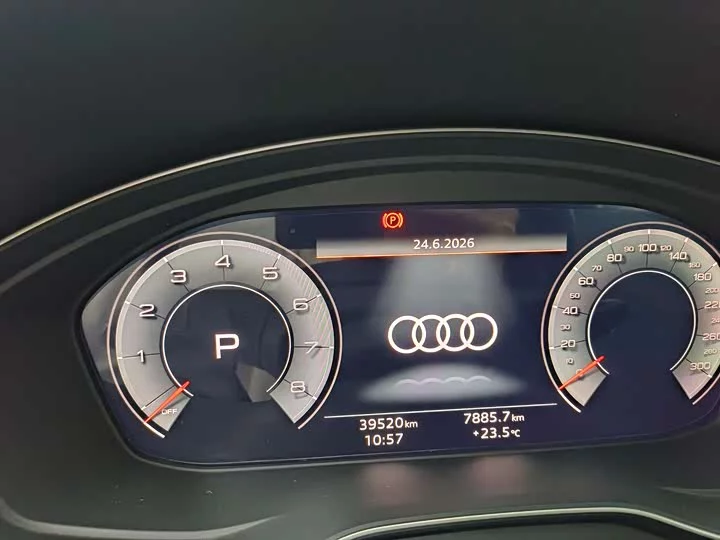 Audi Q5L Sportback