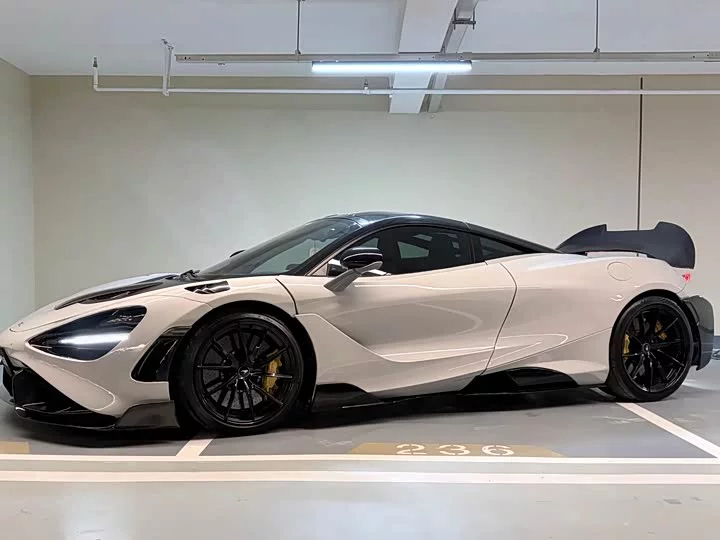 McLaren 720S