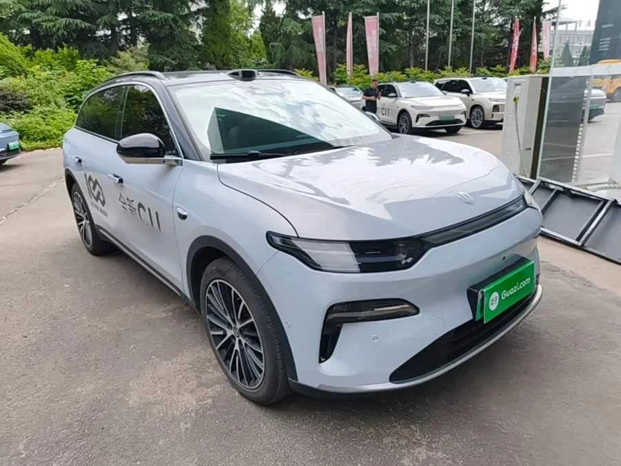 Leapmotor C11