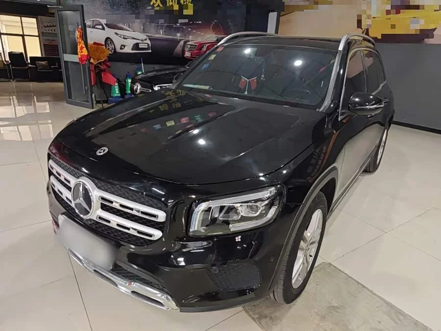 Mercedes Benz GLB