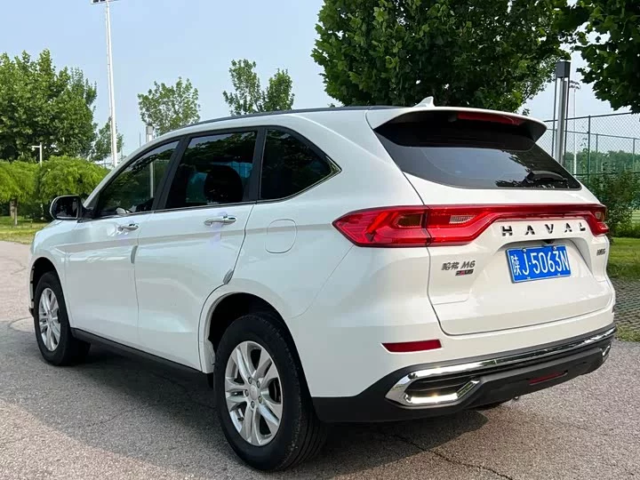 Haval M6