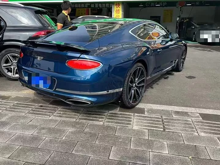 Bentley Continental