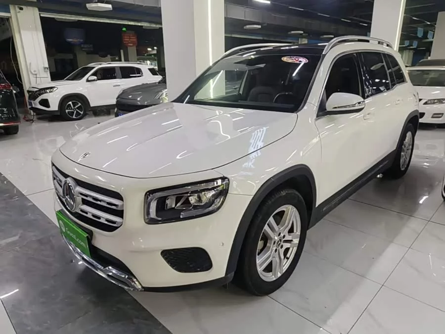 Mercedes Benz GLB