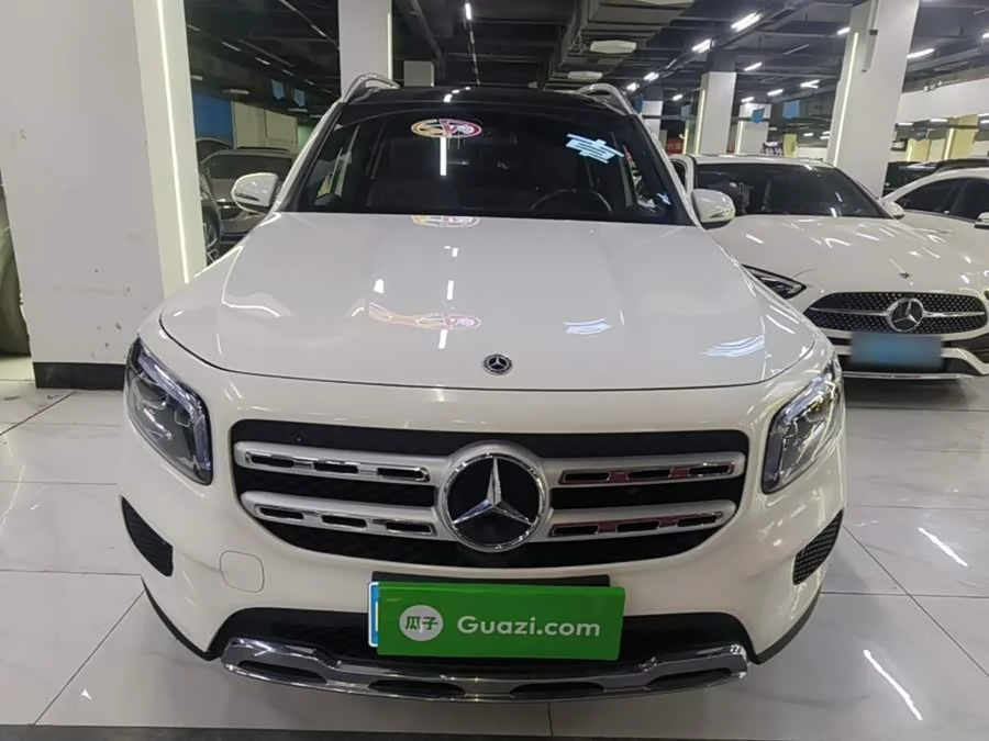 Mercedes Benz GLB