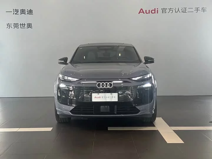 Audi Q6L Sportback e-tron