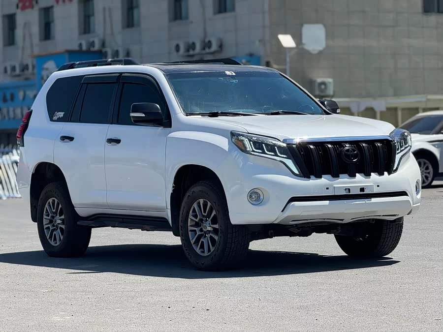 Toyota Prado