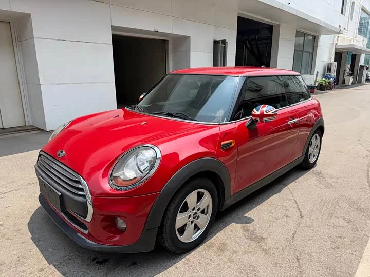 MINI 