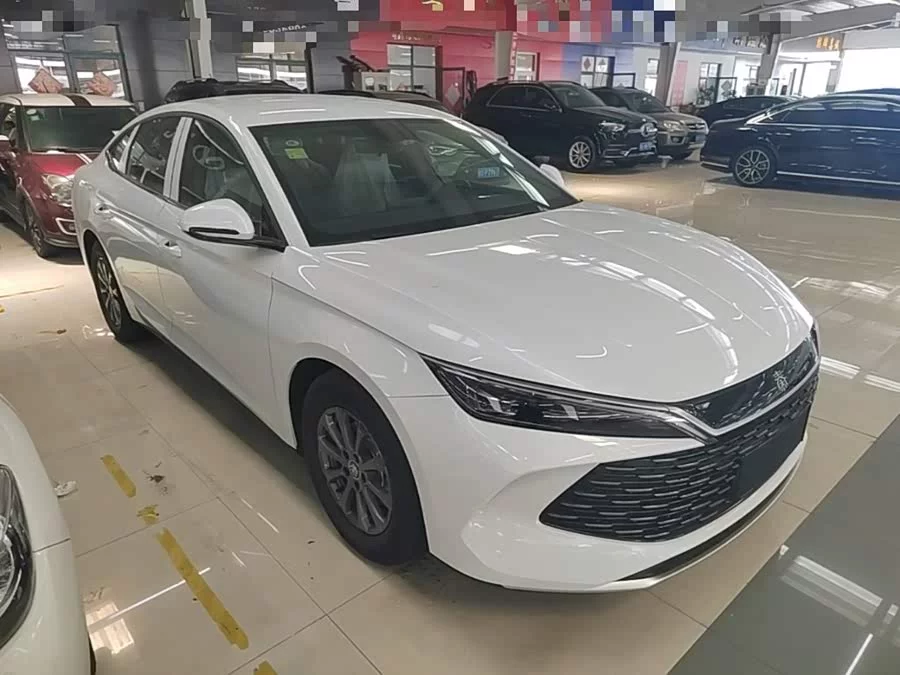 BYD Qin L