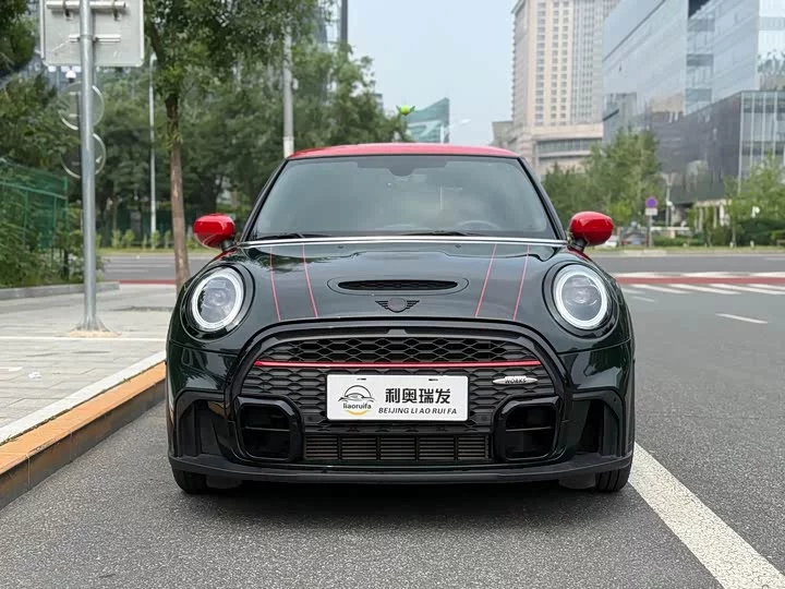 MINI JCW