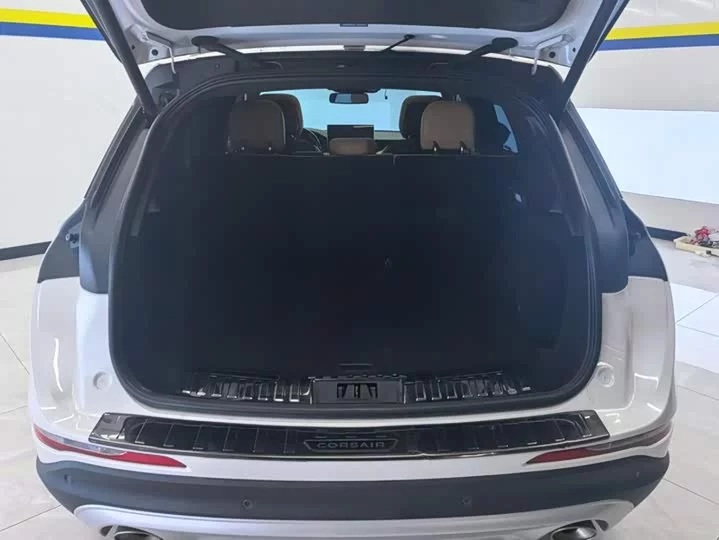 Lincoln adventurer