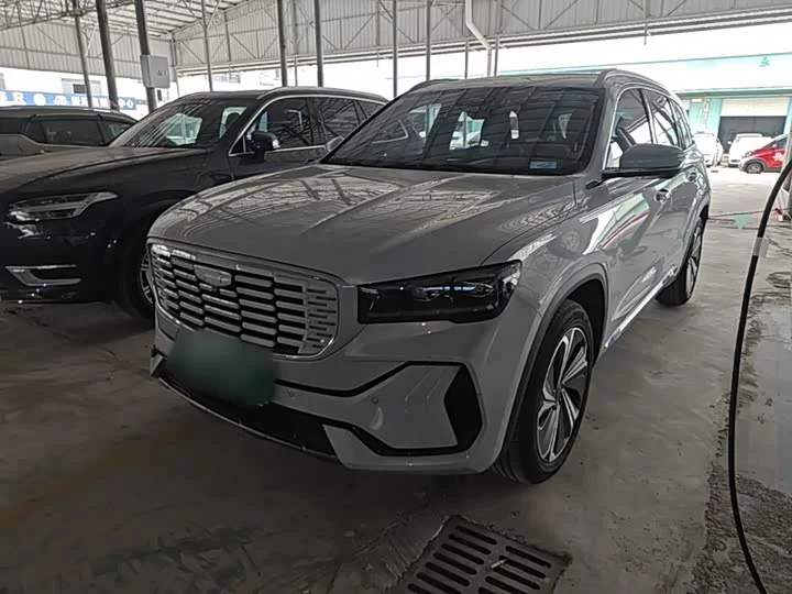 Geely Xingyue L