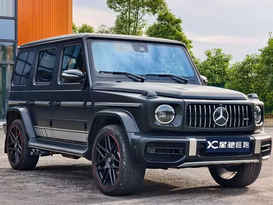 Mercedes Benz G-rated