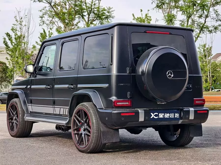 Mercedes Benz G-rated