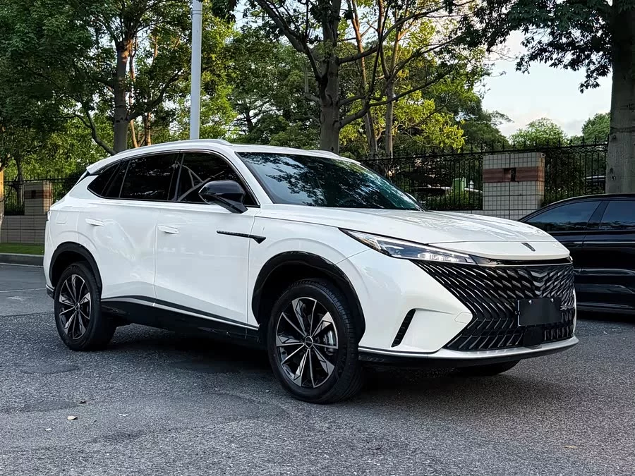 Roewe RX5
