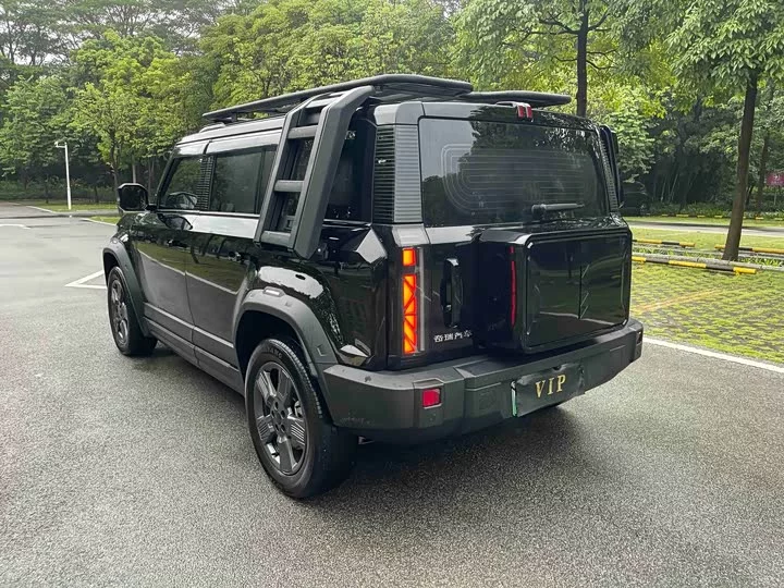 iCAR 03