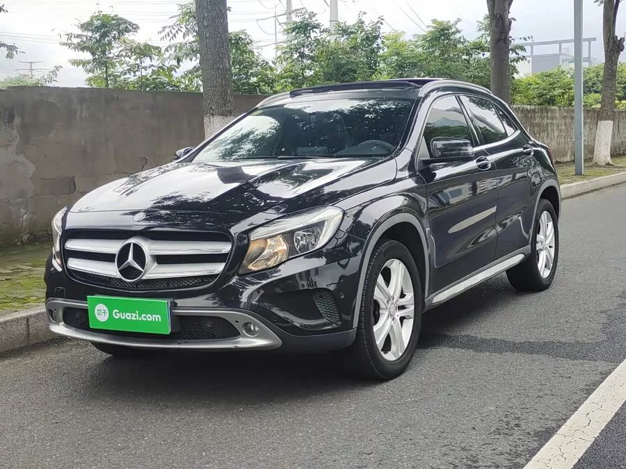 Mercedes Benz GLA