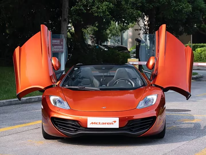 McLaren 12C