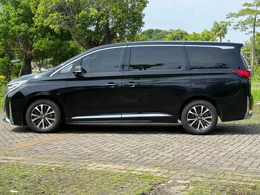 GAC Trumpchi M8