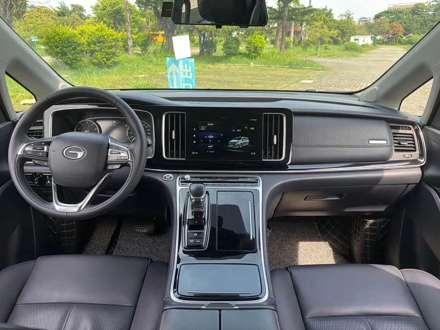 GAC Trumpchi M8
