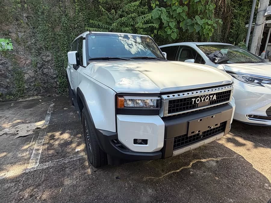 Toyota Prado