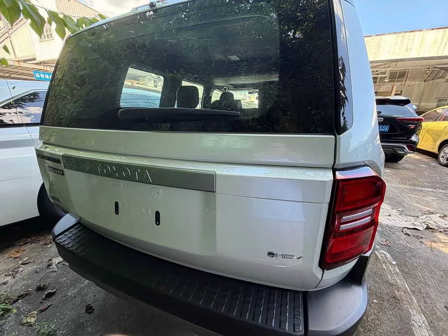 Toyota Prado