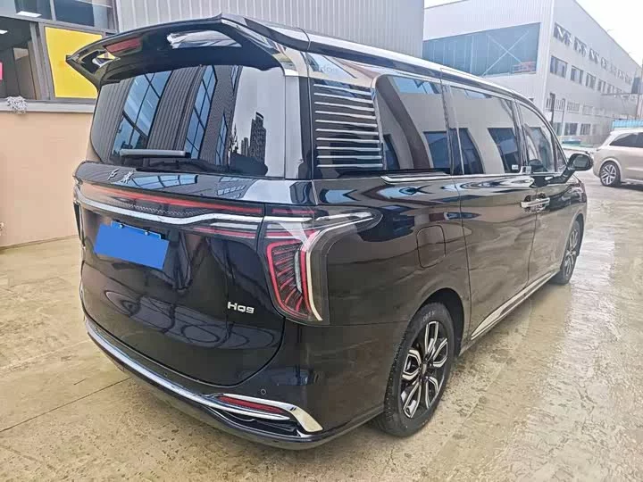 Hongqi HQ9