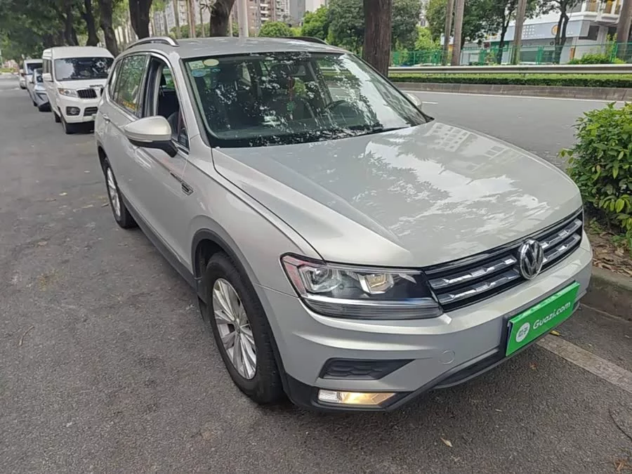 Volkswagen Tiguan L