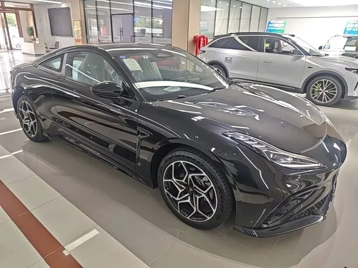 NETA Nezha GT