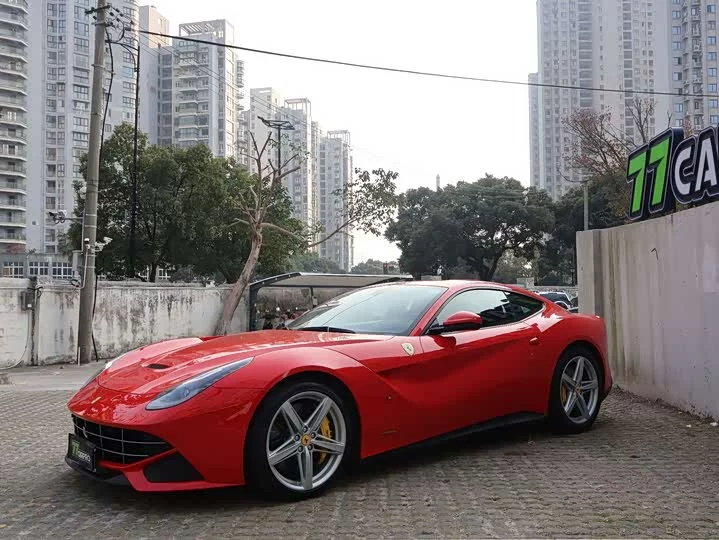 ferrari F12berlinetta