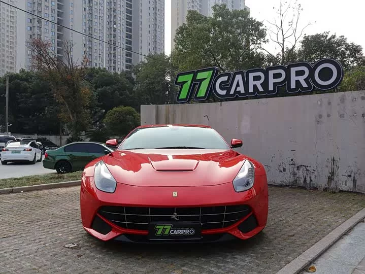 ferrari F12berlinetta