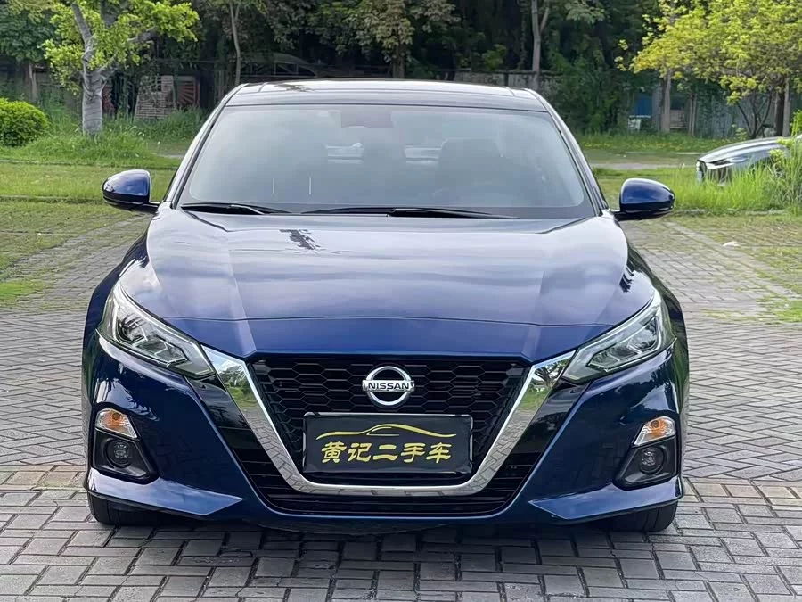 Nissan Teana