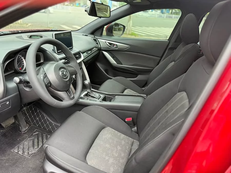 Mazda CX-4