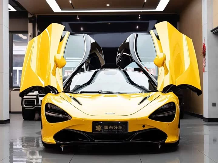 McLaren 720S