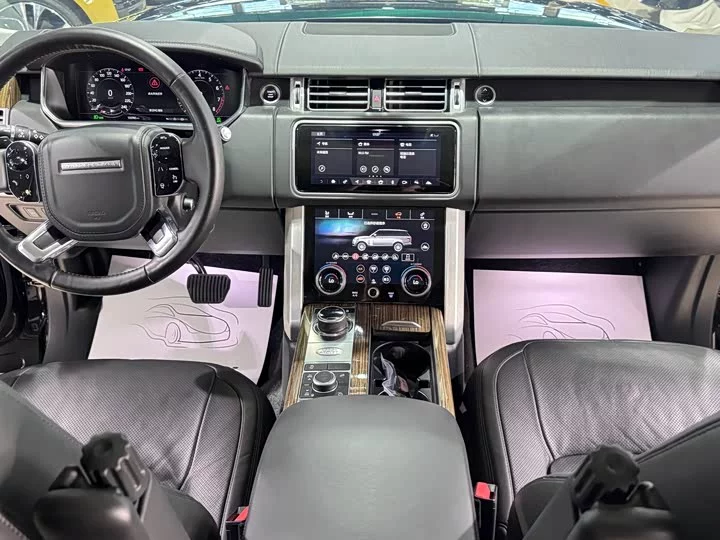 Land Rover range rover