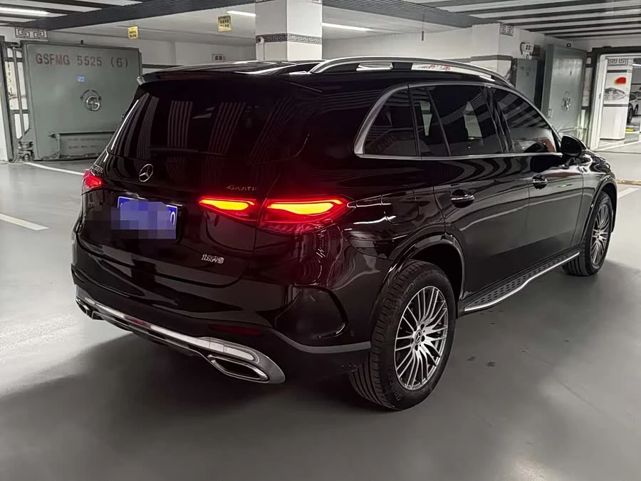 Mercedes Benz GLC