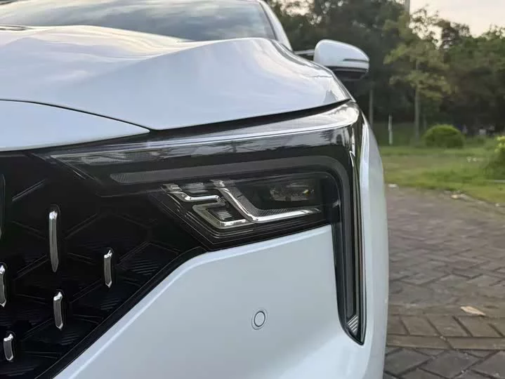 FAW Besturn B70