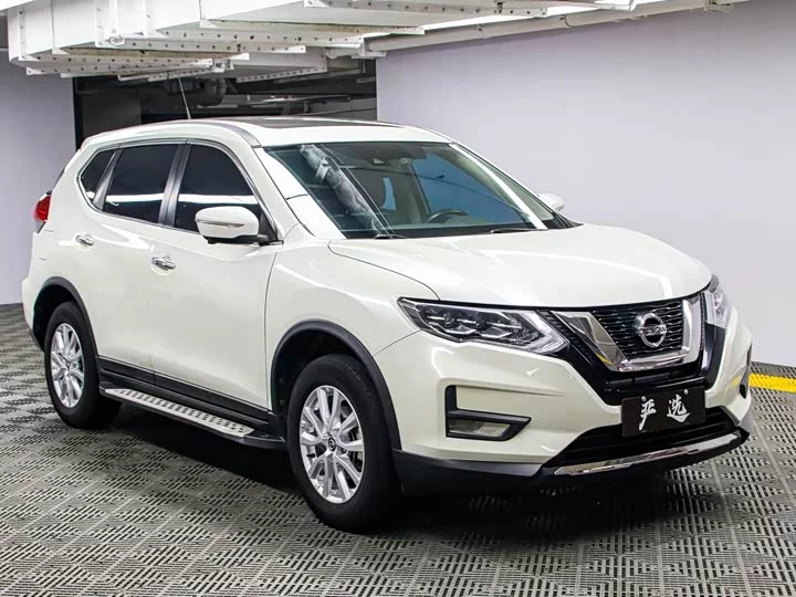 Nissan Qijun