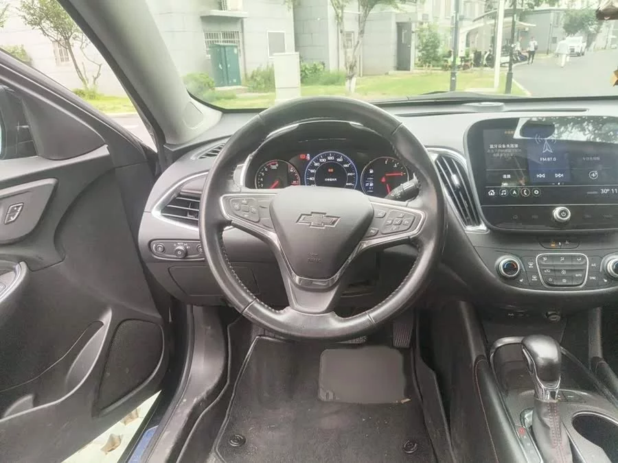 Chevrolet Malibu XL