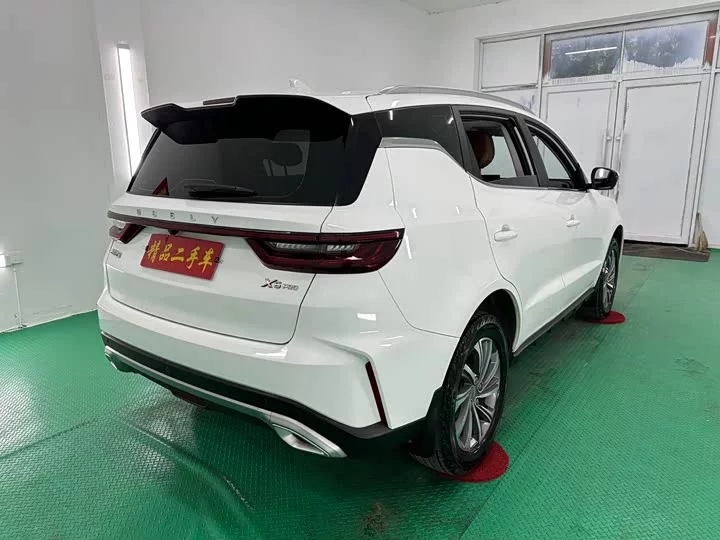 Geely Vision X6