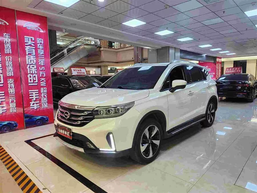 GAC Trumpchi GS4