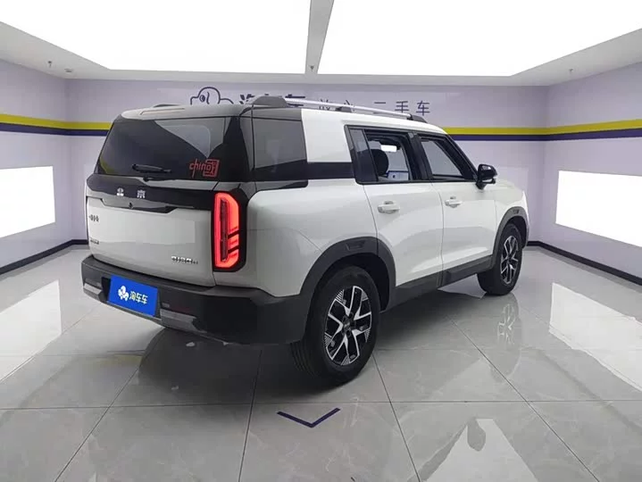 BAIC BJ30