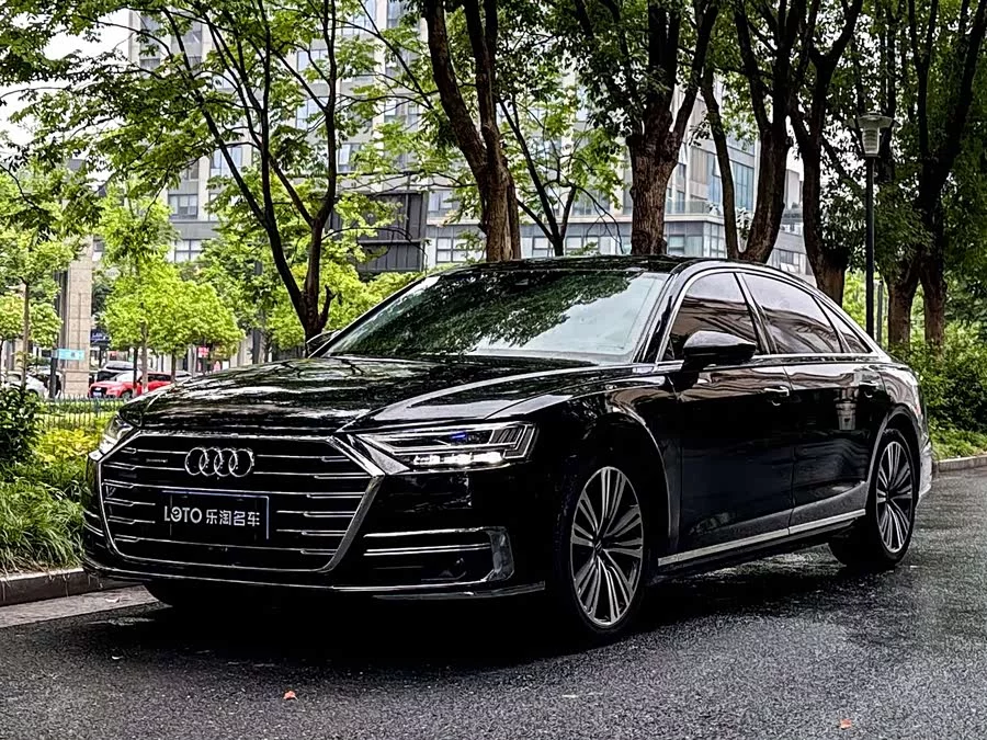 Audi A8