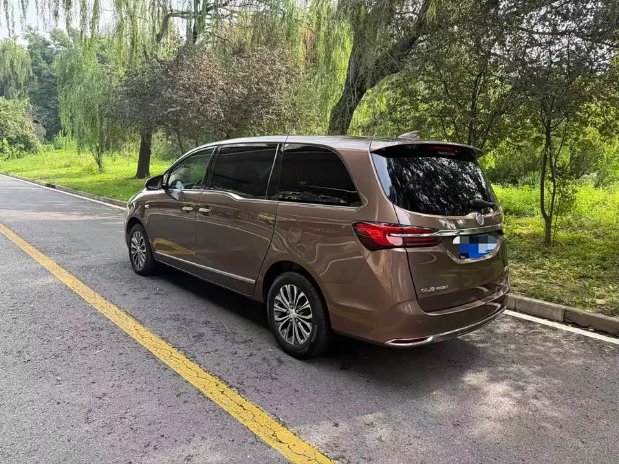 Buick GL8