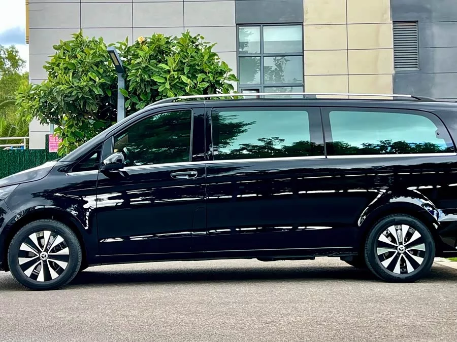 Mercedes Benz Vito