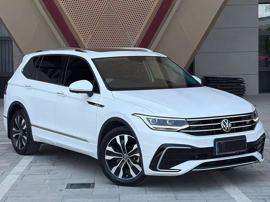 Volkswagen Tiguan L