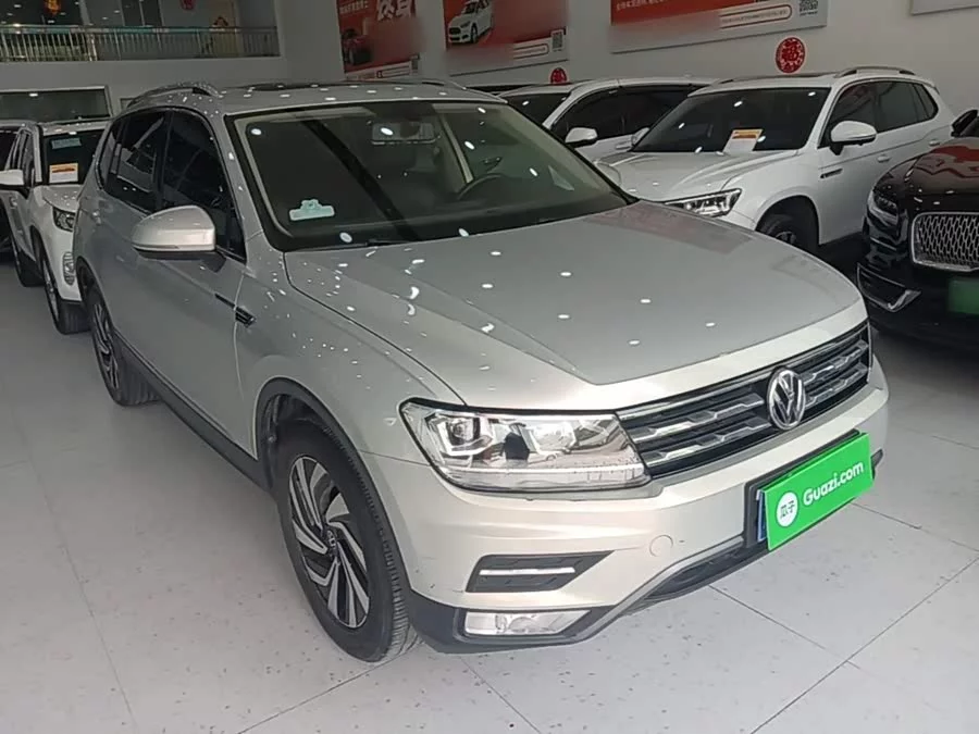 Volkswagen Tiguan L