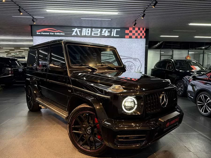 Mercedes Benz G-rated